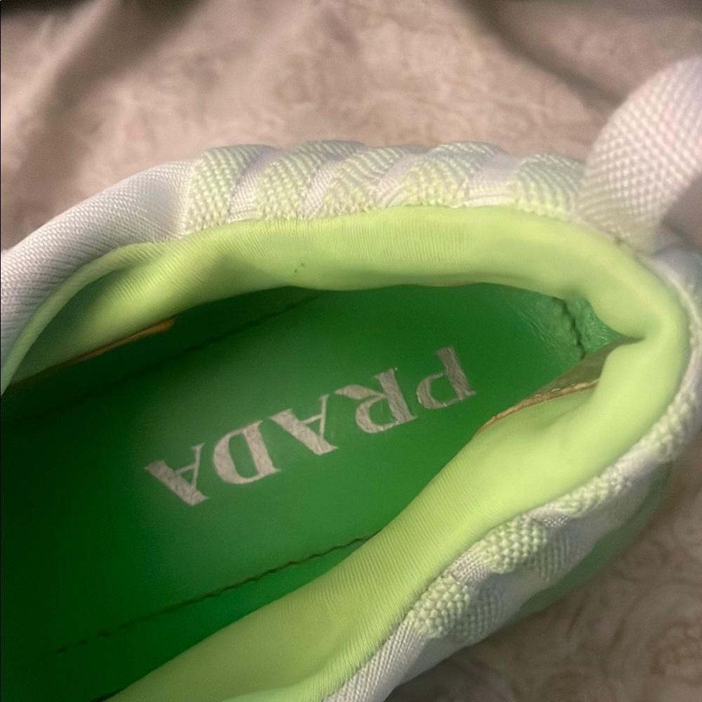 Prada Shoes - Picture 11 of 17
